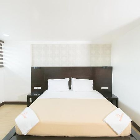 Sun Garden Hotel Tarlac Zewnętrze zdjęcie