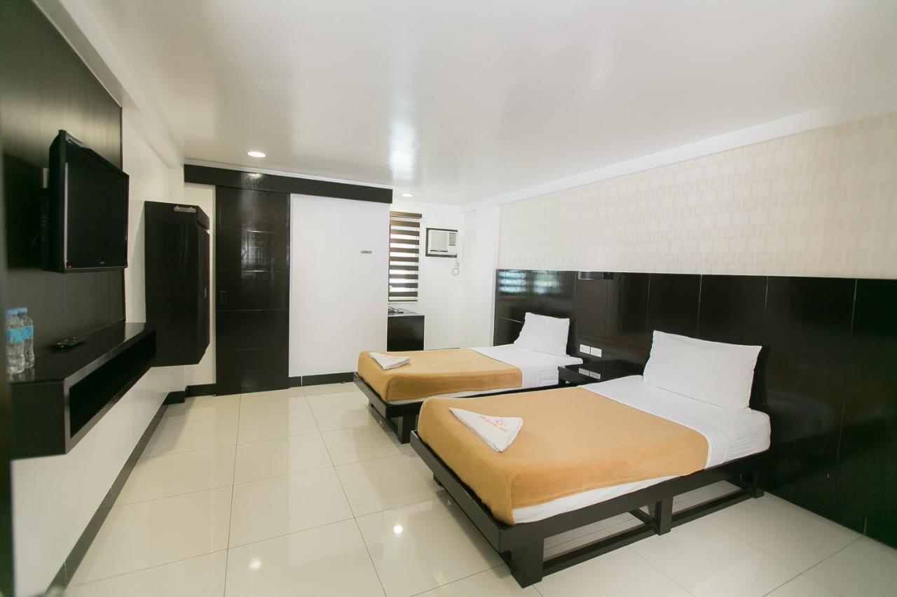 Sun Garden Hotel Tarlac Zewnętrze zdjęcie